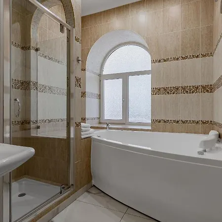 Kievinn Hotel 3*
